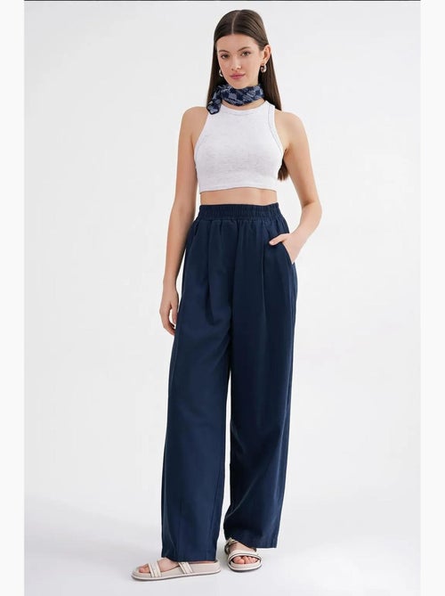 Pantalon droit taille haute en lin mélangé côtelé mixray - Kiabi Pantalon droit taille haute en lin mélangé côtelé mixray - Kiabi