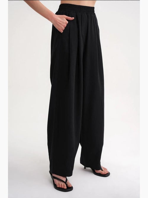 Pantalon droit taille haute en lin mélangé côtelé mixray - Kiabi Pantalon droit taille haute en lin mélangé côtelé mixray - Kiabi