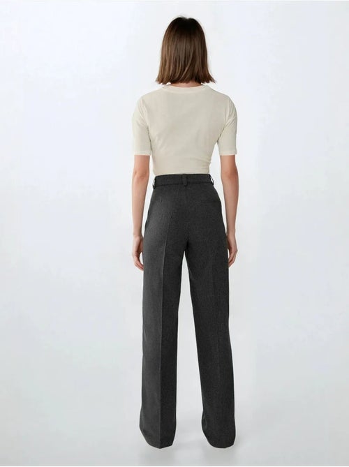 Pantalon droit taille haute hiccup - Kiabi Pantalon droit taille haute hiccup - Kiabi