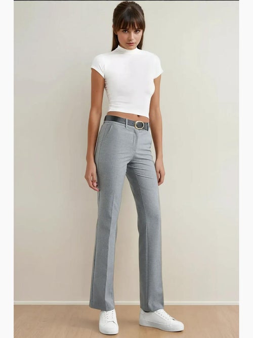 Pantalon droit taille haute hiccup - Kiabi Pantalon droit taille haute hiccup - Kiabi