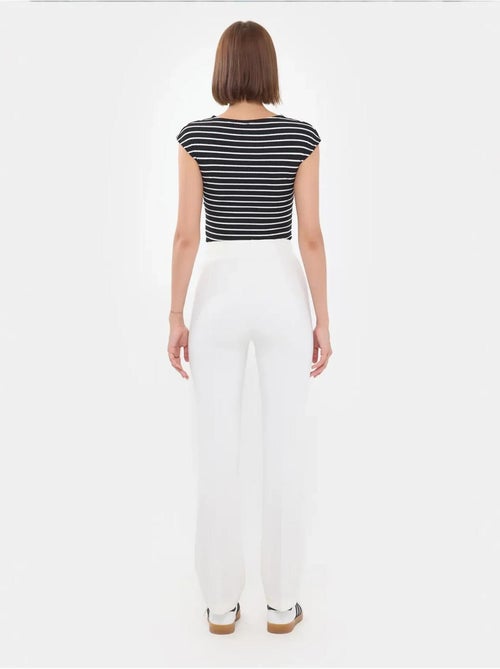 Pantalon droit taille haute plissé - Kiabi Pantalon droit taille haute plissé - Kiabi