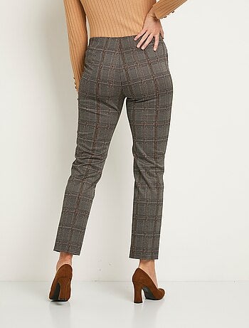 Pantalon droit taille normale maille unie ou carreaux