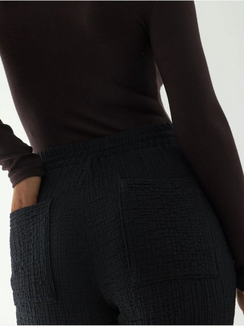 Pantalon droit texturé taille haute de qualité supérieure - Kiabi