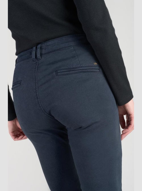 Pantalon DYLI 4 chino 'Le Temps Des Cerises' - Kiabi