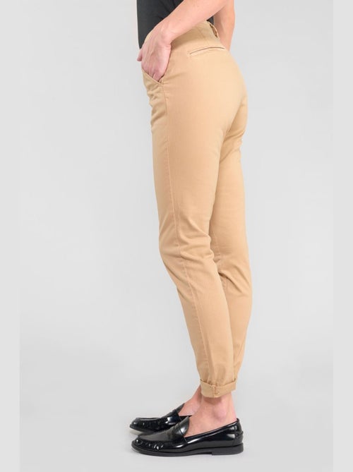 Pantalon DYLI 6 chino 'Le Temps Des Cerises' - Kiabi