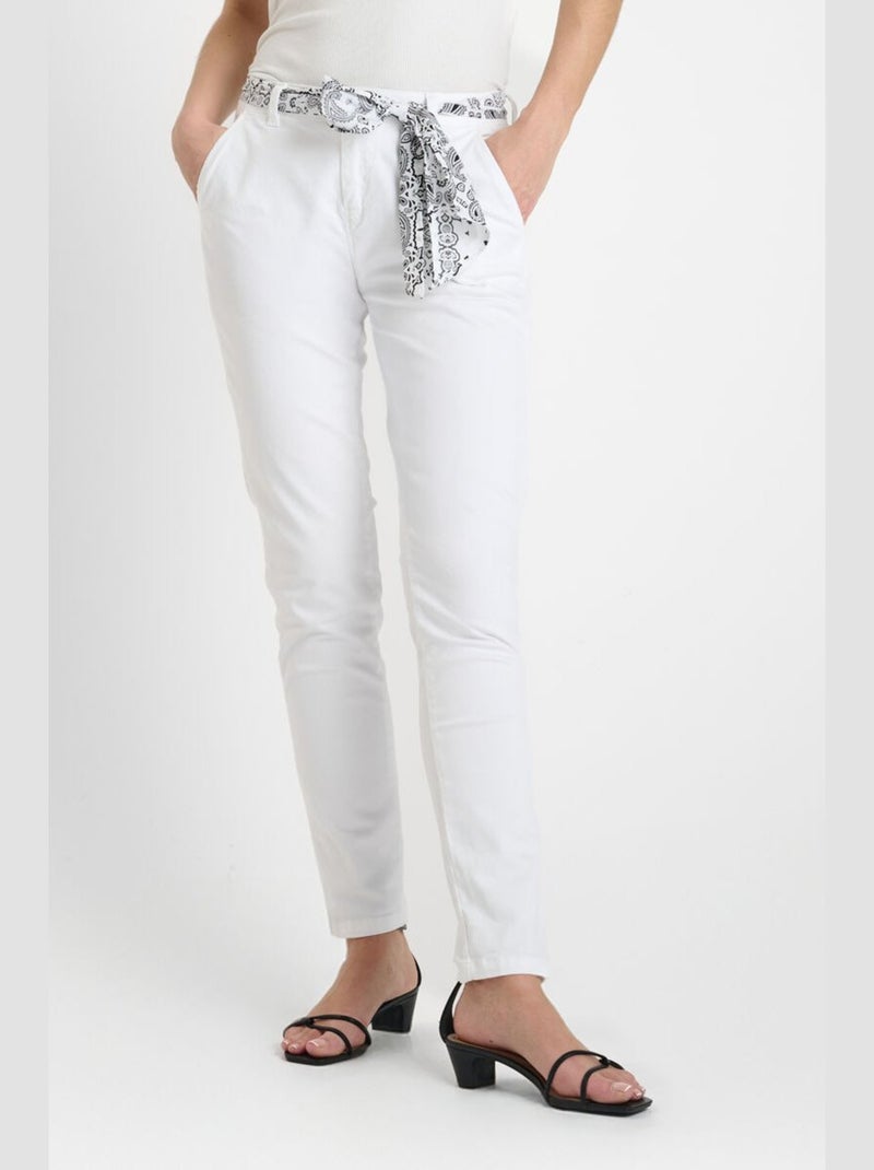 Pantalon DYLI 7 chino 'Le Temps Des Cerises' Blanc - Kiabi