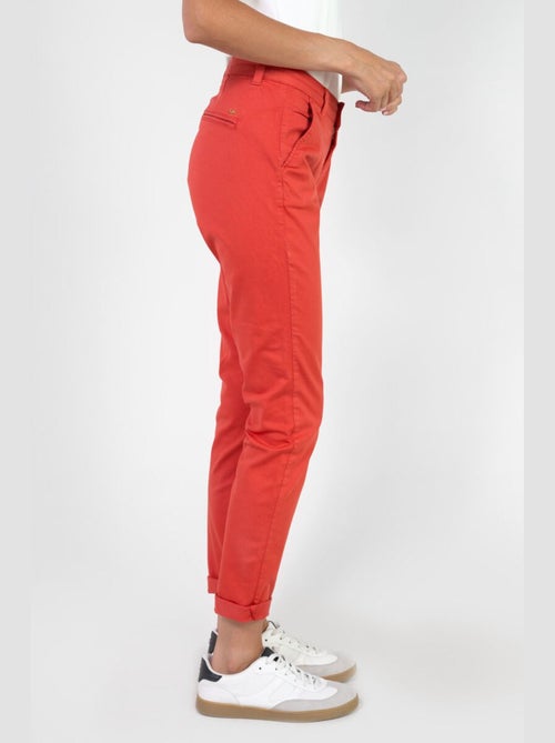 Pantalon DYLI 7 chino 'Le Temps Des Cerises' - Kiabi