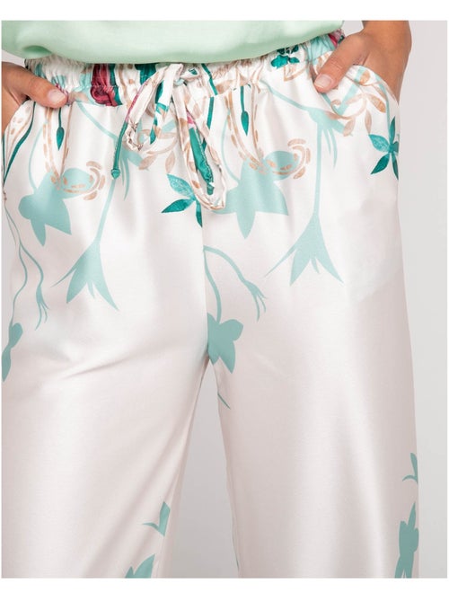 Pantalon effet satin motifs EZRA - Kiabi