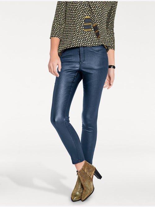 Pantalon Effet Ventre Plat - Taille Standard - Helline - Kiabi Pantalon Effet Ventre Plat - Taille Standard - Helline - Kiabi