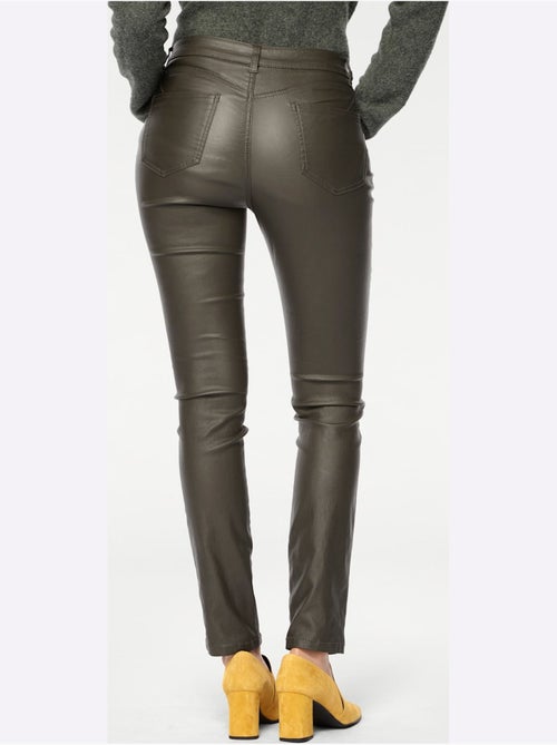 Pantalon Effet Ventre Plat - Taille Standard - Helline - Kiabi Pantalon Effet Ventre Plat - Taille Standard - Helline - Kiabi