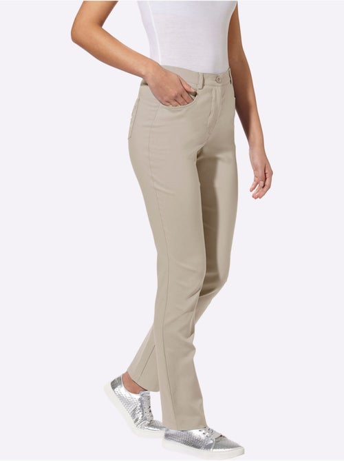 Pantalon en bengaline à broderie papillons avec poches pratiques - Taille standard - Moda Vilona - Kiabi