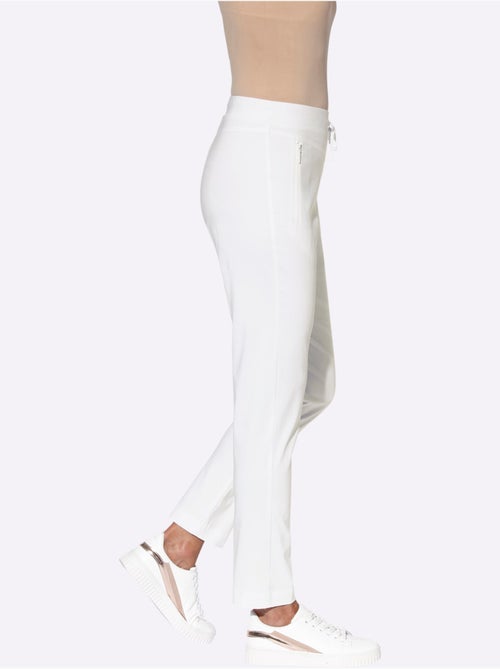 Pantalon en bengaline à ceinture élastique avec poches zippées - Taille standard - Moda Vilona - Kiabi Pantalon en bengaline à ceinture élastique avec poches zippées - Taille standard - Moda Vilona - Kiabi