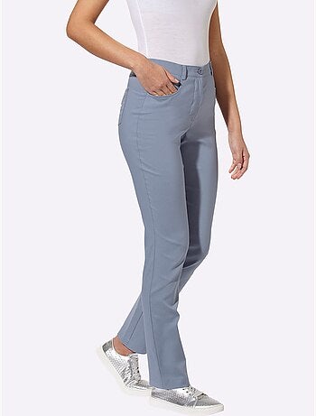 Pantalon en bengaline avec poches et broderie papillons - Taille courte - Moda Vilona