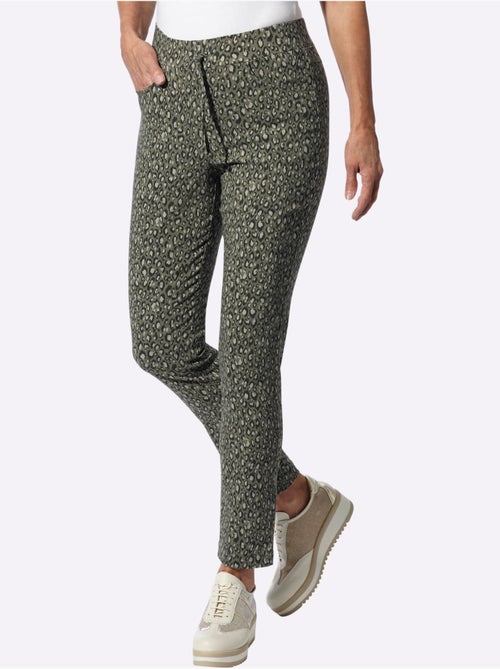 Pantalon en bengaline bengaline - taille standard - moda vilona - Kiabi Pantalon en bengaline bengaline - taille standard - moda vilona - Kiabi