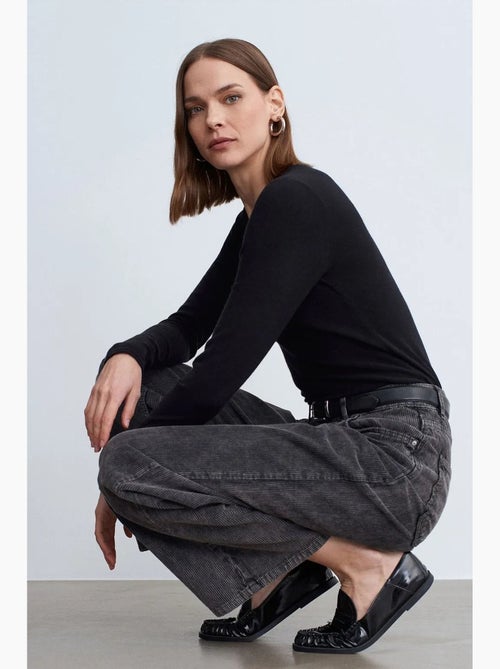 Pantalon en coton à taille haute et jambe large dilvin - Kiabi Pantalon en coton à taille haute et jambe large dilvin - Kiabi
