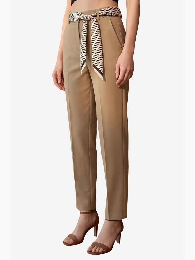 Pantalon en crêpe à jambe droite et taille haute avec ceinture my fashion Grège - Kiabi