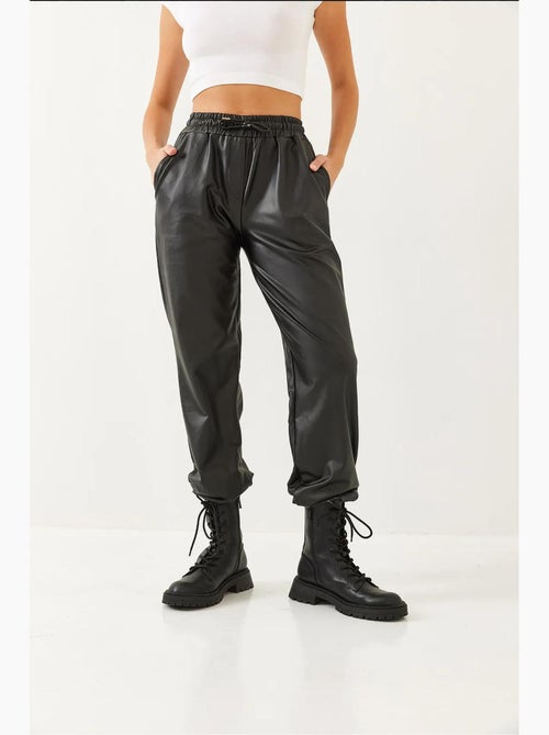 Pantalon en cuir à taille et poignets élastiques bianco lucci - Kiabi Pantalon en cuir à taille et poignets élastiques bianco lucci - Kiabi
