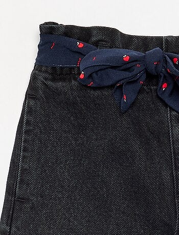 Pantalon en denim avec ceinture en tissu