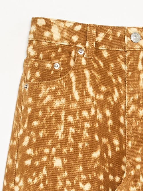 Pantalon en denim forme barrel imprimé 'faon' - Kiabi