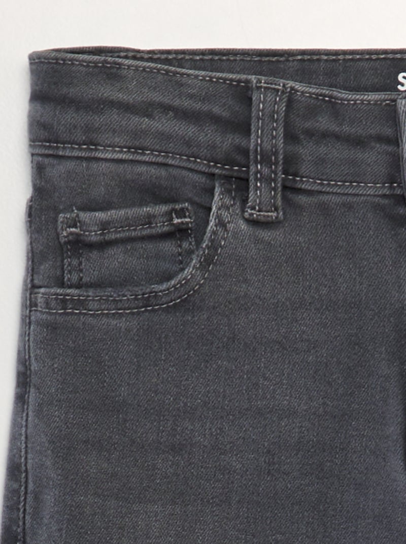 Pantalon en denim skinny Gris anthracite - Kiabi