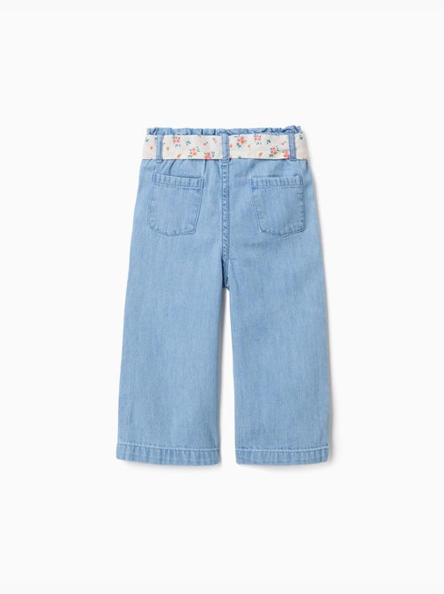 Pantalon en jean à jambe large avec ceinture à motif floral - Kiabi