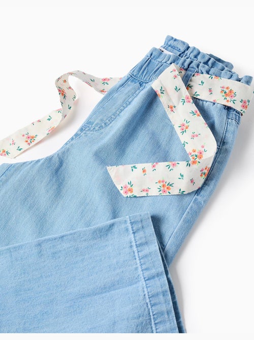Pantalon en jean à jambe large avec ceinture à motif floral - Kiabi Pantalon en jean à jambe large avec ceinture à motif floral - Kiabi