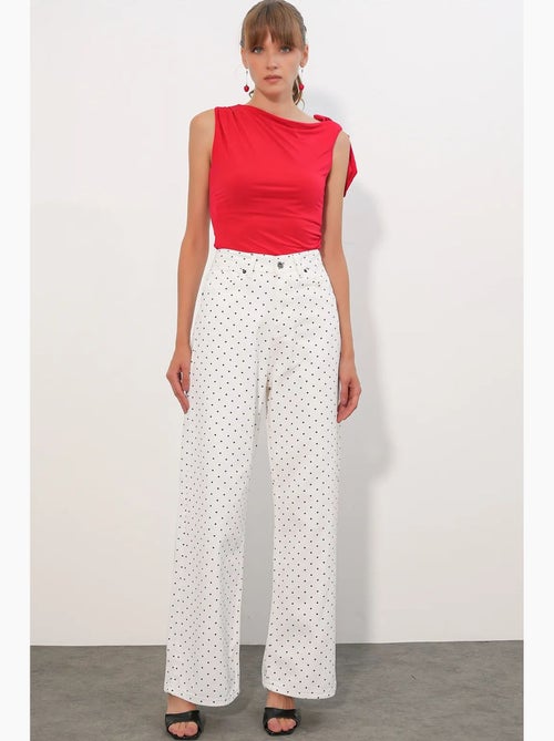 Pantalon en jean palazzo taille haute à jambe large bdart - Kiabi Pantalon en jean palazzo taille haute à jambe large bdart - Kiabi