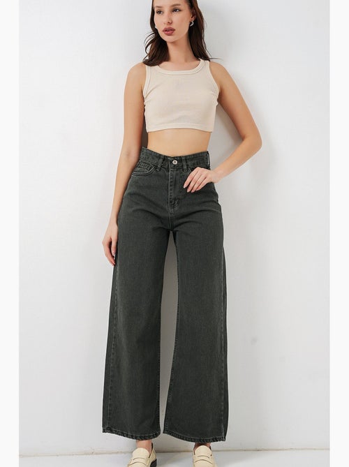 Pantalon en jean palazzo taille haute à jambe large bdart - Kiabi Pantalon en jean palazzo taille haute à jambe large bdart - Kiabi