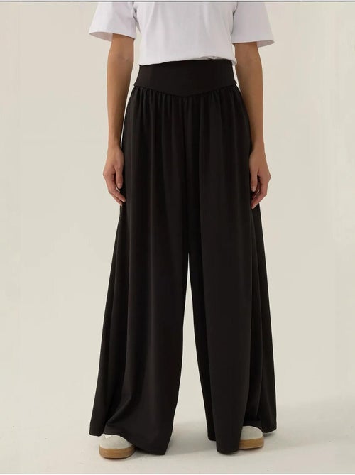Pantalon en jersey à taille haute et jambes larges plissées - Kiabi Pantalon en jersey à taille haute et jambes larges plissées - Kiabi