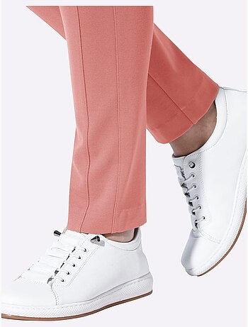 Pantalon en jersey empiècement affinant le long des coutures latérales - taille standard - helline