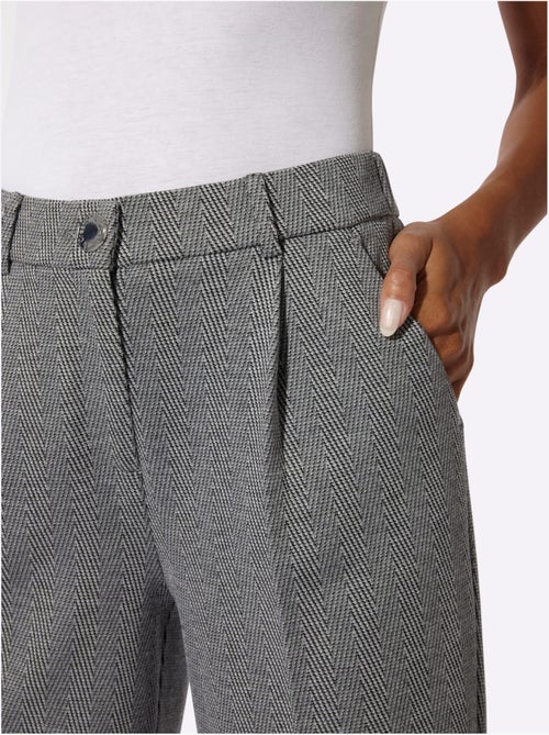 Pantalon en jersey jersey fin - taille standard - helline - Kiabi Pantalon en jersey jersey fin - taille standard - helline - Kiabi