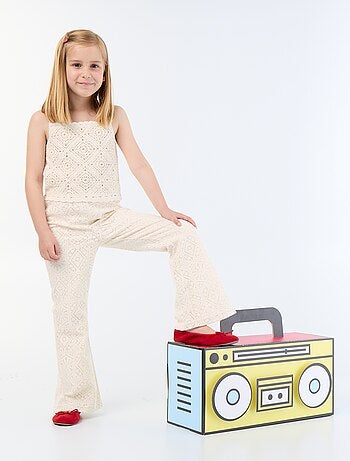 Pantalon en maille effet crochet coupe flare