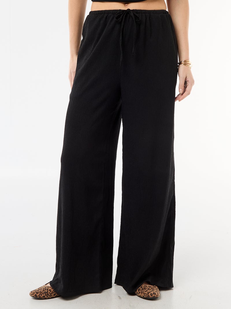 Pantalon en maille légère à coupe large pour femme Noir - Kiabi