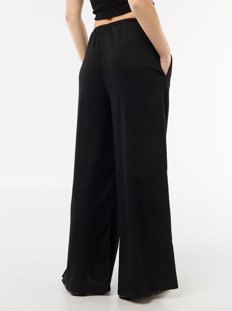 Pantalon en maille légère à coupe large pour femme Noir - Kiabi