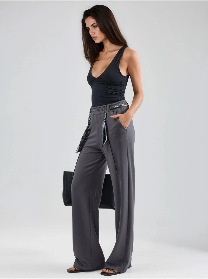 Pantalon en maille taille haute à jambes droites Gris - Kiabi