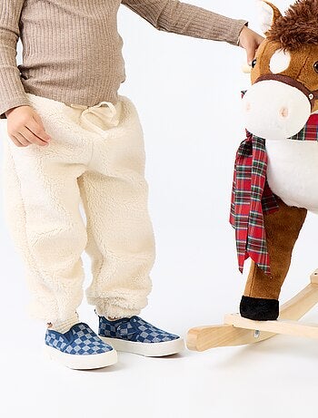Pantalon en matière effet moutonné