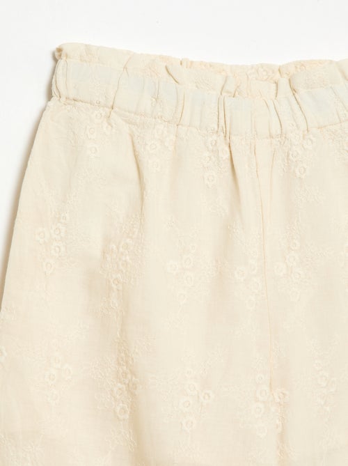 Pantalon en popeline avec broderies - Kiabi