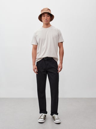 Pantalon en sergé coupe classique