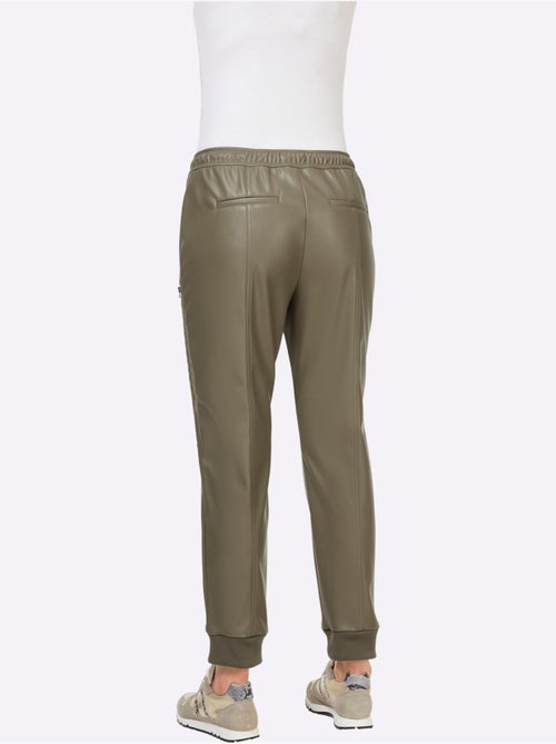 Pantalon En Synthétique - Taille Courte - Helline - Kiabi Pantalon En Synthétique - Taille Courte - Helline - Kiabi