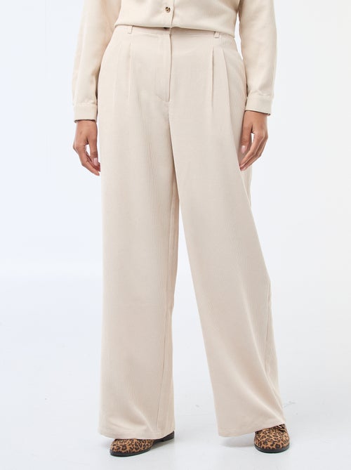 Pantalon en toile lourde à coupe large pour femme - Kiabi Pantalon en toile lourde à coupe large pour femme - Kiabi