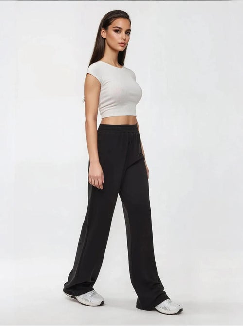 Pantalon en tricot à jambes larges avec taille élastique - Kiabi Pantalon en tricot à jambes larges avec taille élastique - Kiabi