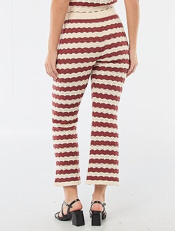 Pantalon en tricot fantaisie à coupe flare pour femme