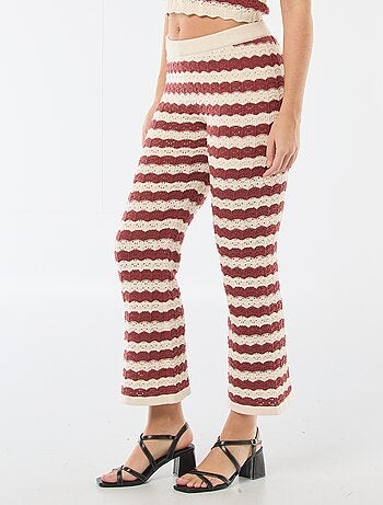 Pantalon en tricot fantaisie à coupe flare pour femme