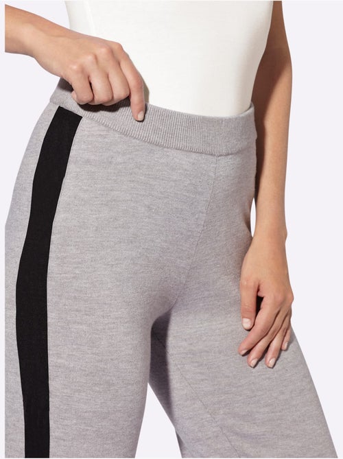 Pantalon En Tricot Rayures Contrastées - Taille Standard - helline - Kiabi