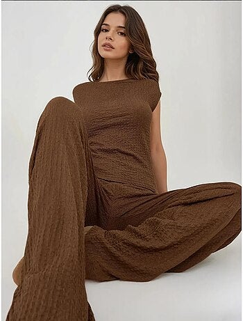 Pantalon en tricot texturé à jambe large et coupe décontractée