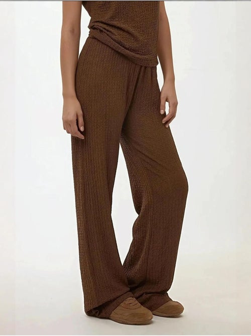 Pantalon en tricot texturé à jambe large et coupe décontractée - Kiabi