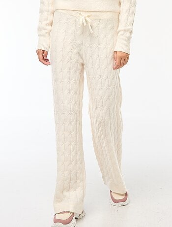 Pantalon en tricot torsadé