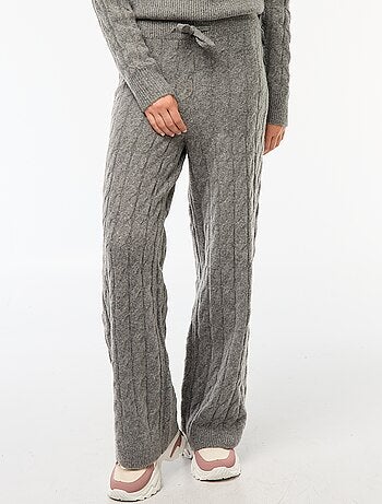 Pantalon en tricot torsadé