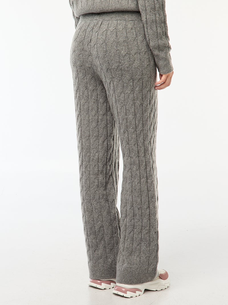 Pantalon en tricot torsadé Gris - Kiabi