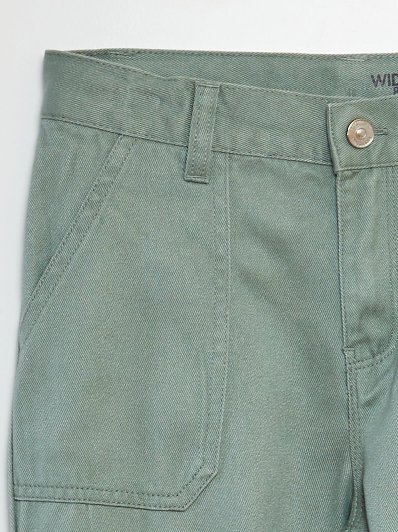 Pantalon en twill multipoches Vert - Kiabi